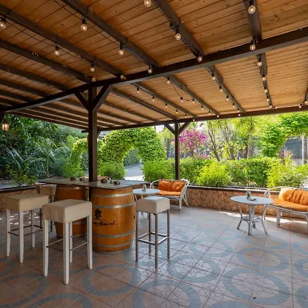 Alojamento de Acomodação e Pequeno-almoço Seta 4*