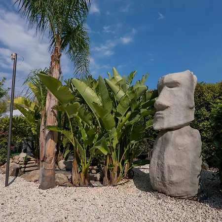 Seta לינה וארוחת בוקר 4*