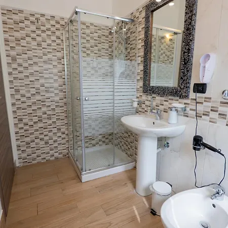 Seta לינה וארוחת בוקר